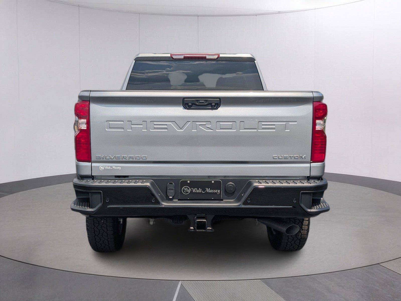 New 2026 Chevrolet Silverado 2500 Custom w/ Custom Value Package AWD/4WD image 4