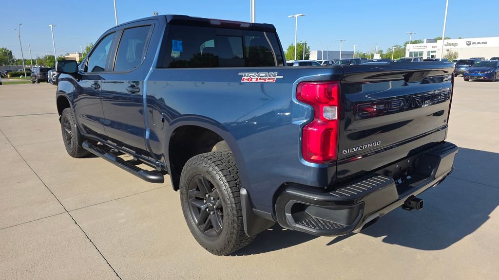 Used 2020 Chevrolet Silverado 1500 LT Trail Boss image 3