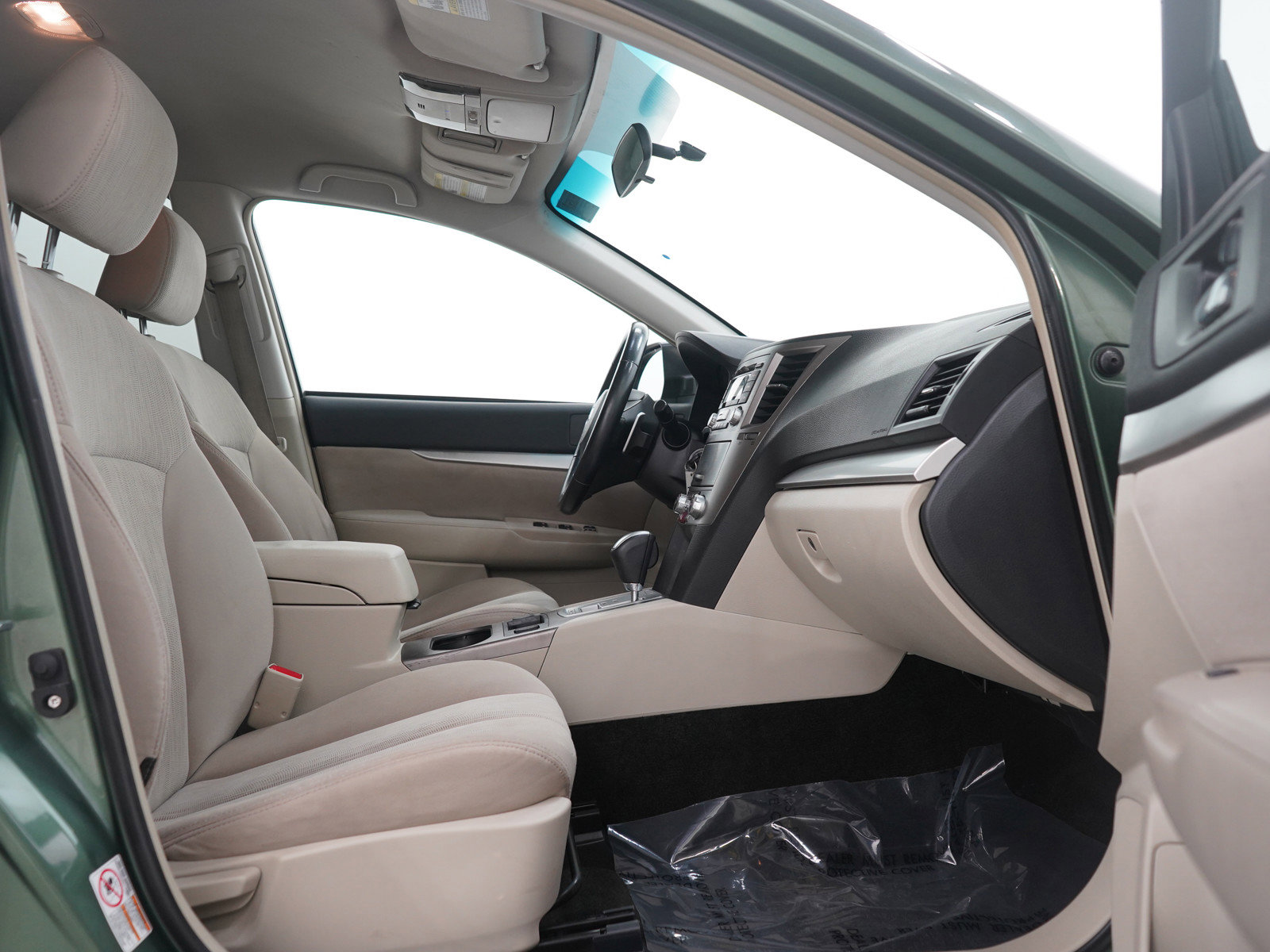 Used 2013 Subaru Outback 2.5i Premium image 11