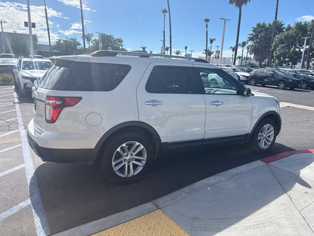 Used 2012 Ford Explorer XLT AWD/4WD image 11