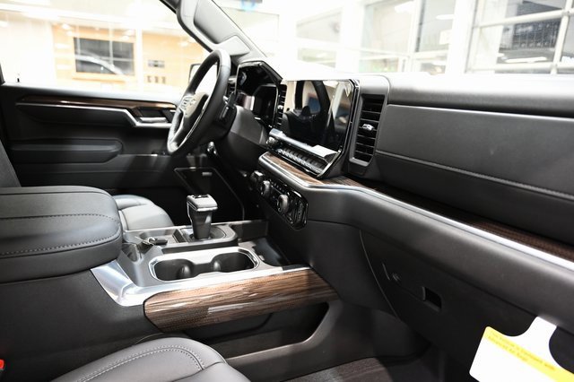 New 2026 Chevrolet Silverado 1500 RST w/ RST All Star Premium Package image 16