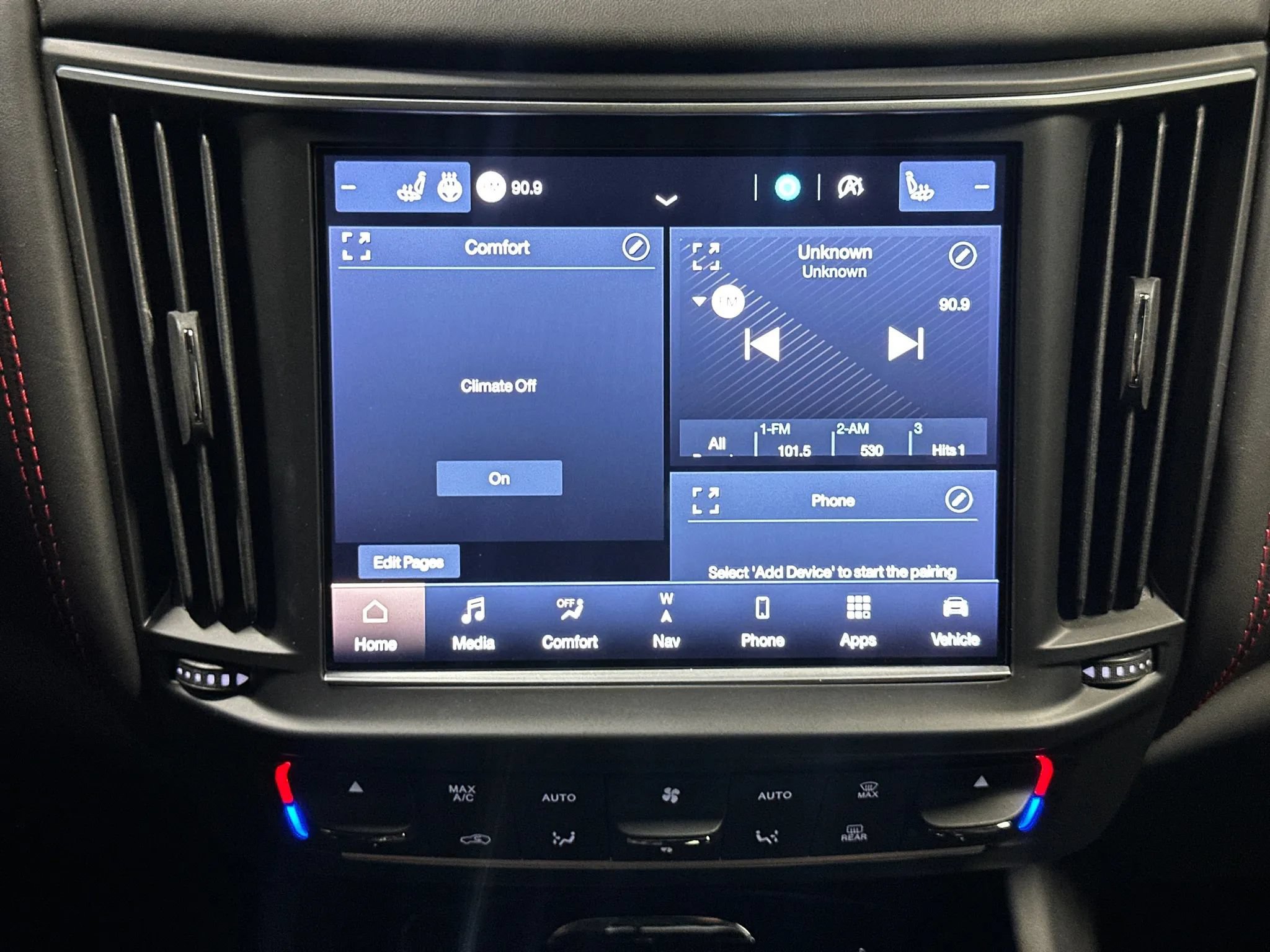 Used 2024 Maserati Levante GT Ultima AWD/4WD image 34