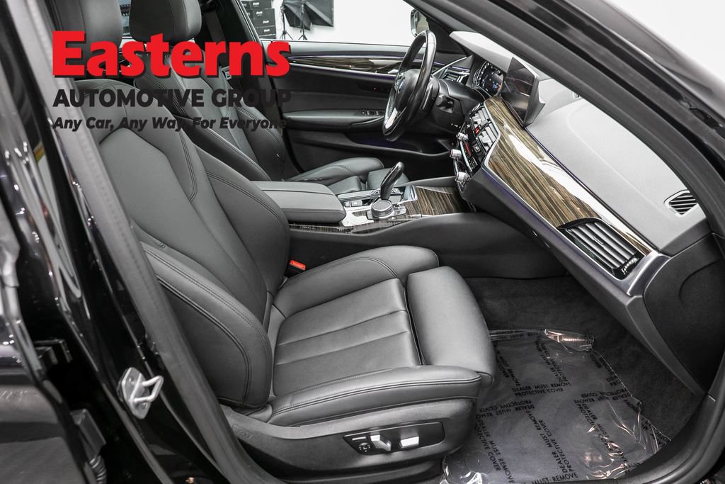 Used 2019 BMW 530i xDrive AWD/4WD image 25