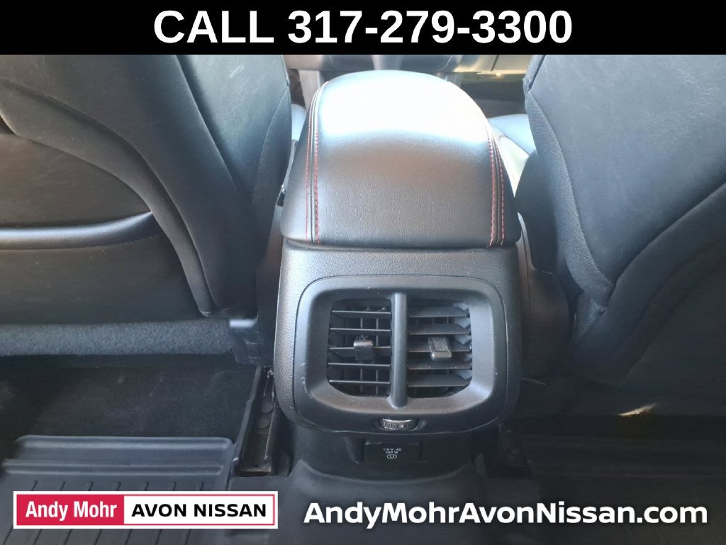 Used 2014 Jeep Cherokee Trailhawk w/ Comfort/Convenience Group AWD/4WD image 38