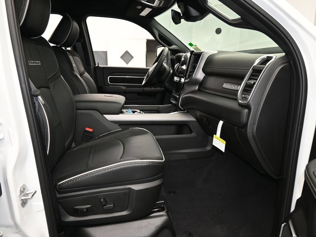 New 2026 RAM 3500 Laramie w/ Night Edition AWD/4WD image 43