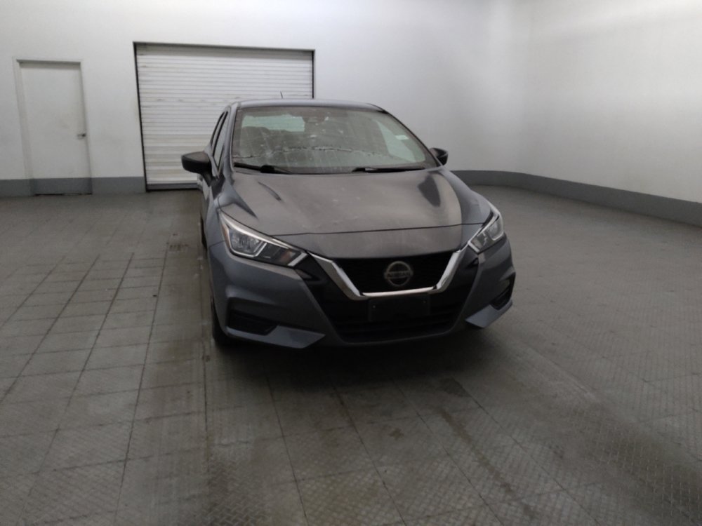 Used 2020 Nissan Versa S FWD image 14