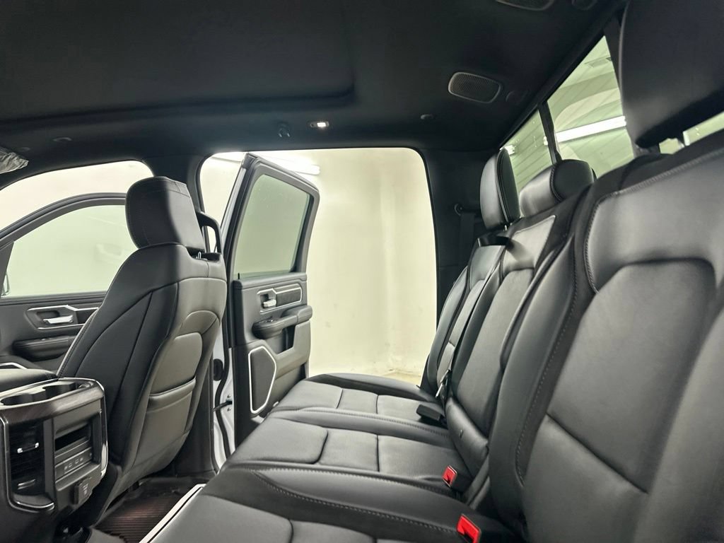 New 2027 RAM 1500 Laramie w/ Laramie Preferred Package AWD/4WD image 33