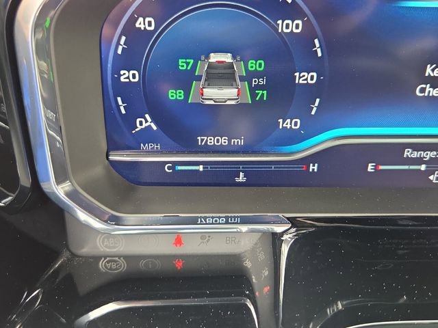 Used 2025 Chevrolet Silverado 2500 LT w/ Convenience Package image 27