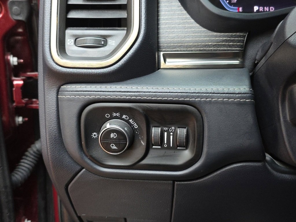 Used 2023 RAM 2500 Limited image 30