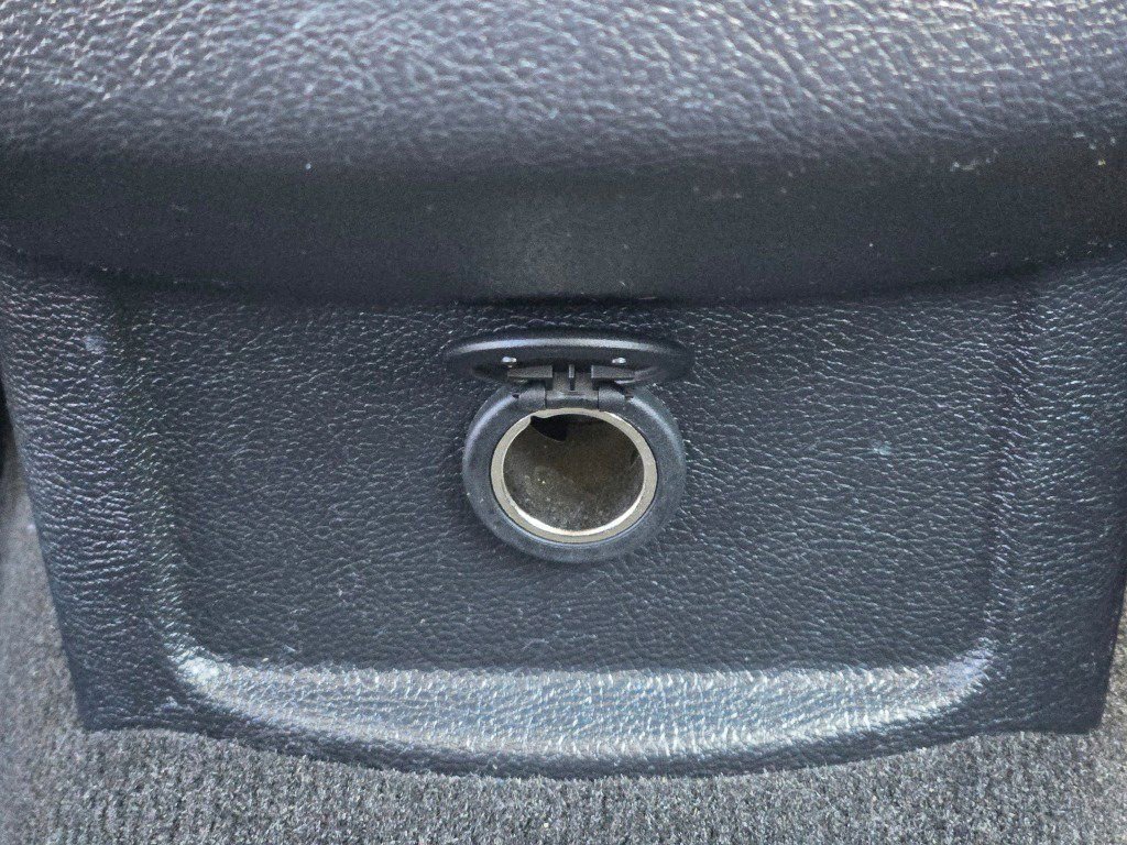 Used 2020 Ford Fusion SE w/ Equipment Group 151A image 14