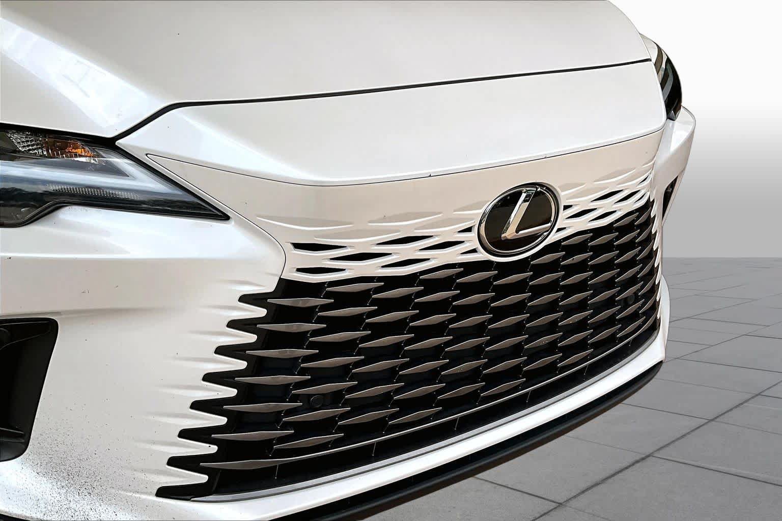 Used 2024 Lexus RX 350 Premium w/ Accessory Package (Z1) FWD image 27