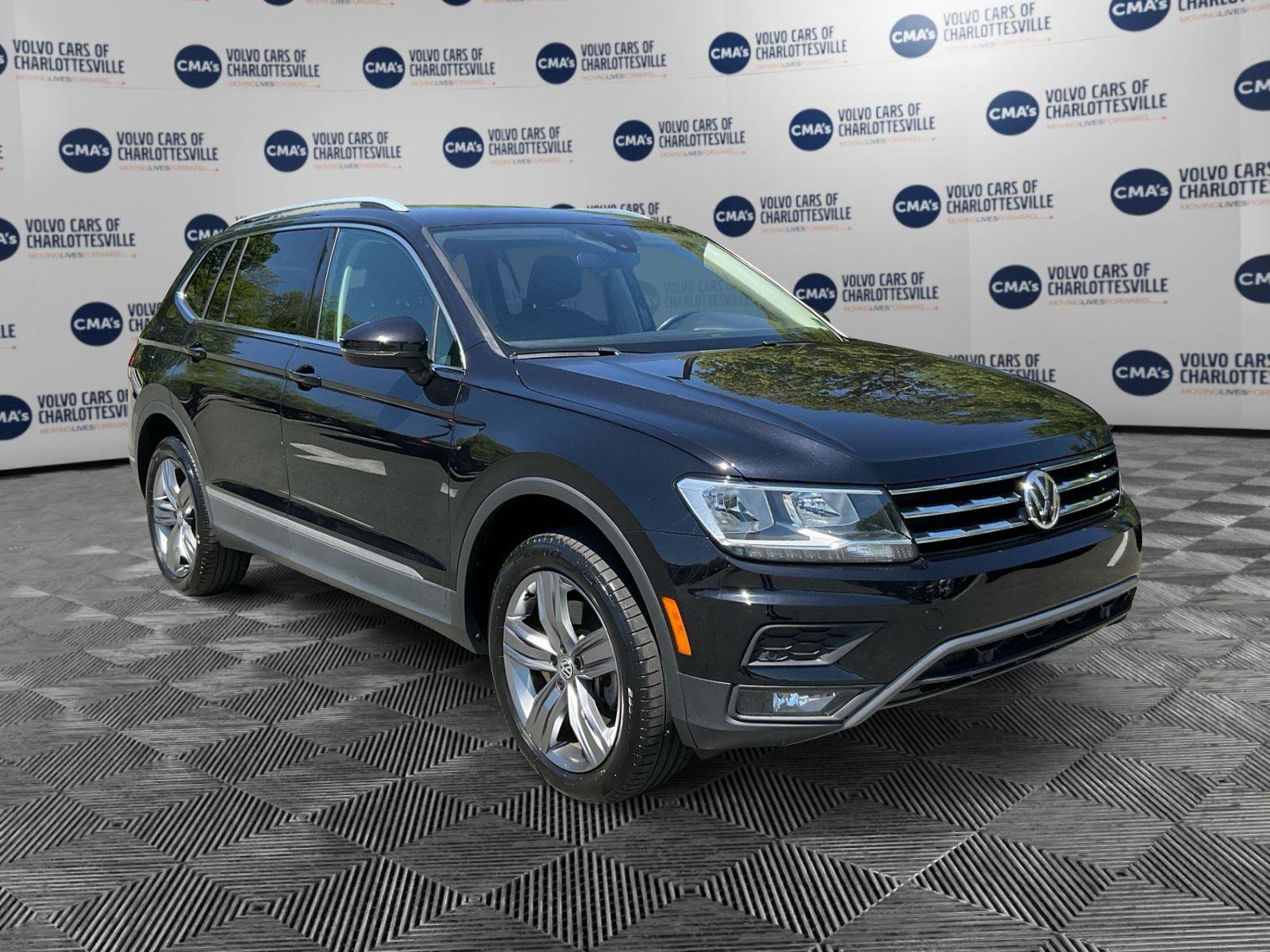 Used 2020 Volkswagen Tiguan SEL AWD/4WD image 7