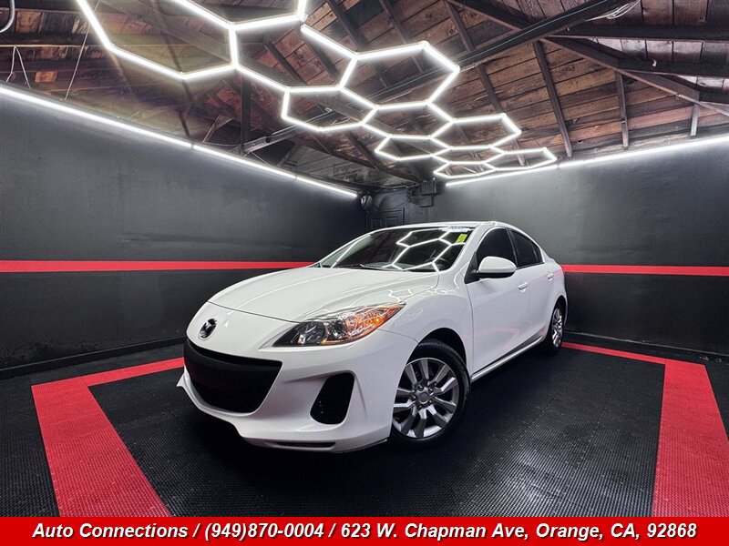 Used 2012 MAZDA MAZDA3 i Sport FWD image 2
