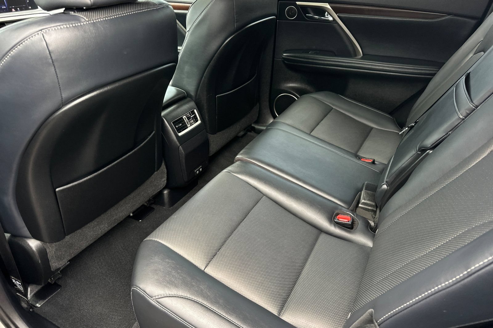 Used 2022 Lexus RX 450h AWD w/ Premium Package image 14
