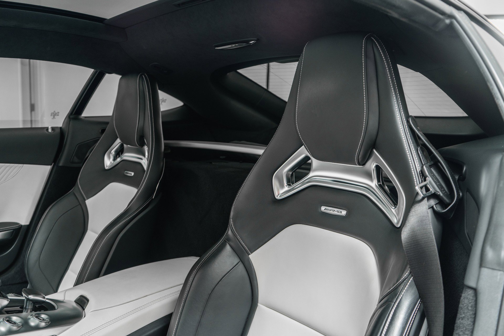 Used 2017 Mercedes-Benz AMG GT Coupe image 27