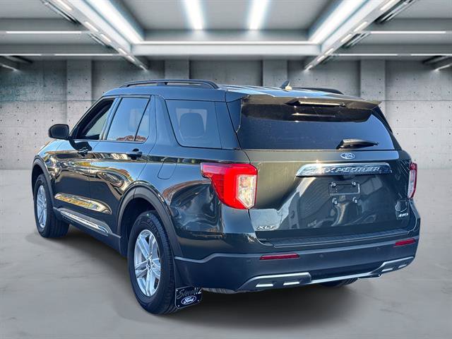 Used 2023 Ford Explorer XLT w/ Equipment Group 202A AWD/4WD image 28