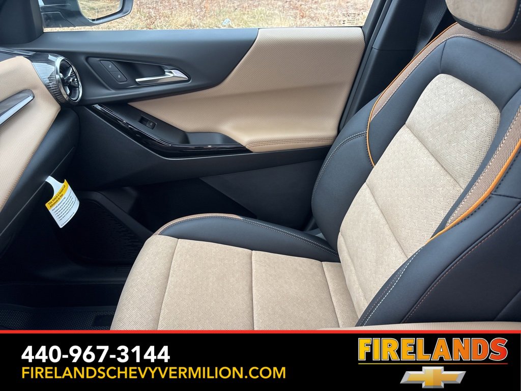 New 2026 Chevrolet Equinox ACTIV w/ Convenience Package III image 16