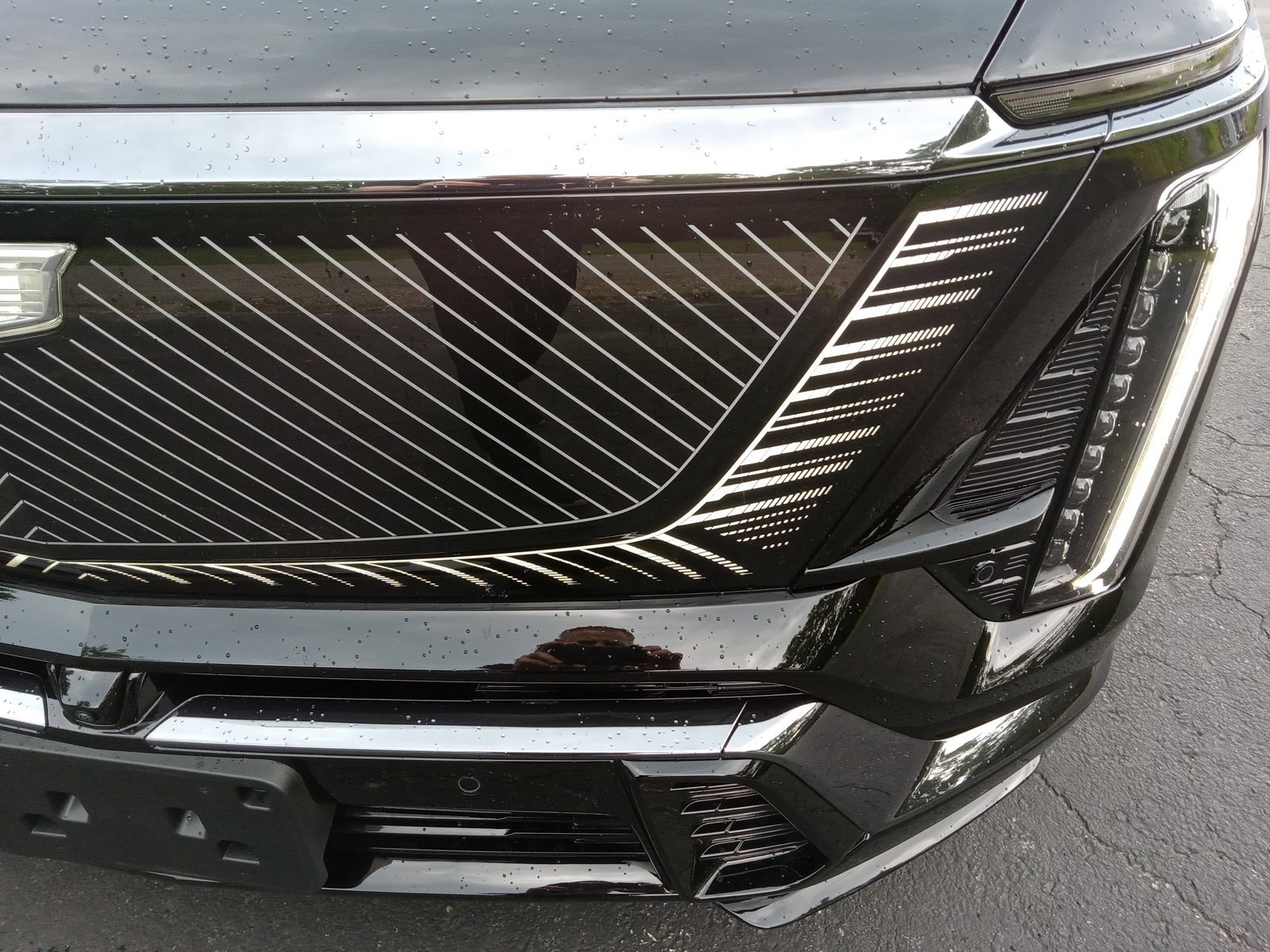 New 2026 Cadillac Vistiq Platinum AWD/4WD image 7