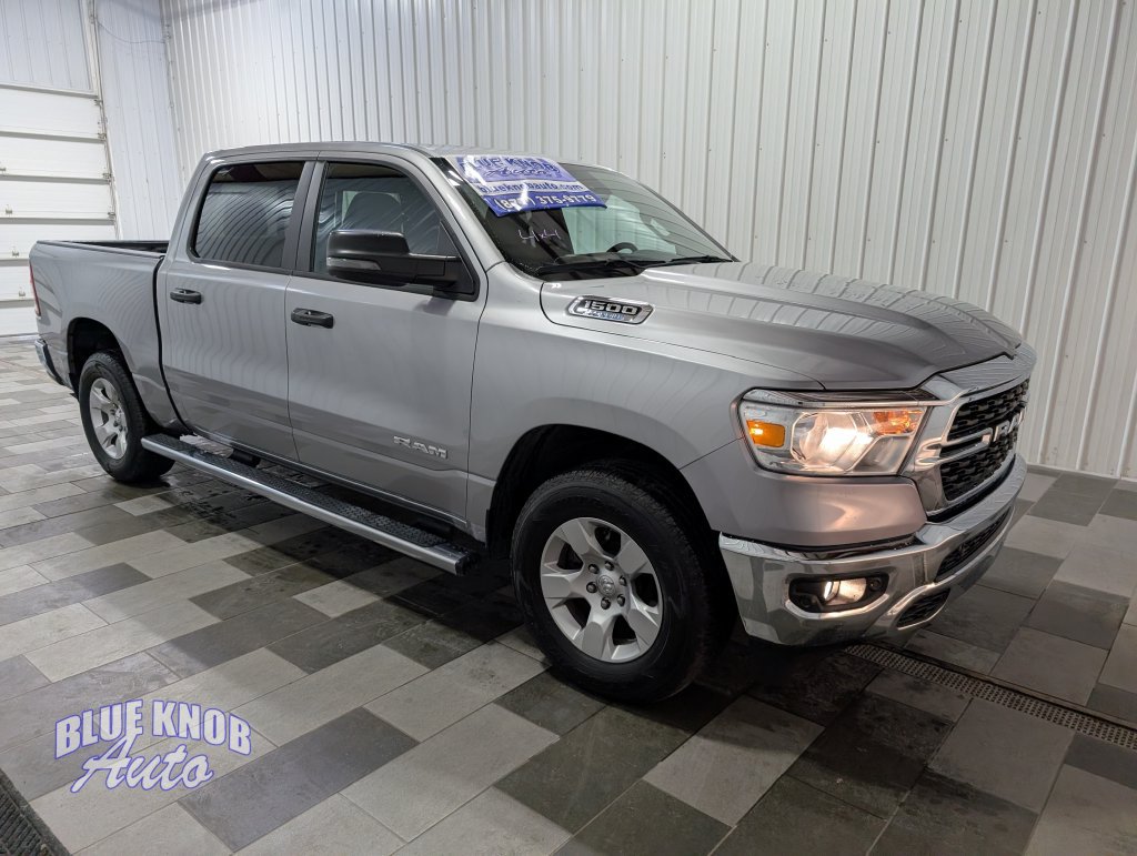 Used 2024 RAM 1500 Big Horn AWD/4WD image 6