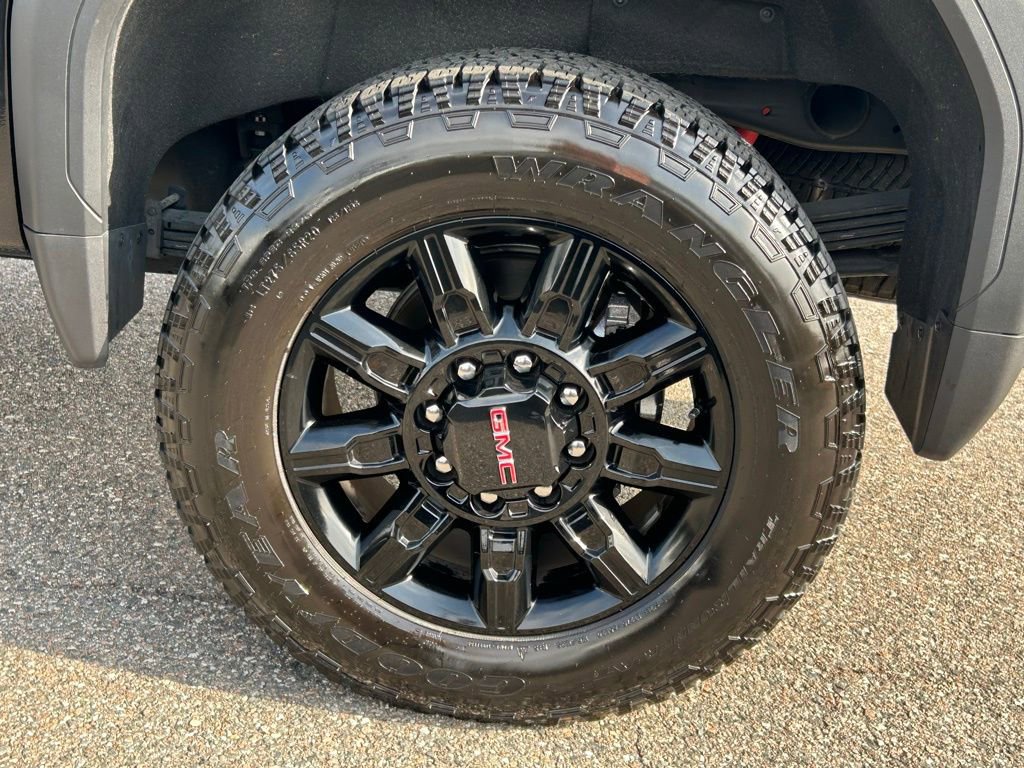 Used 2025 GMC Sierra 2500 AT4 w/ AT4 Premium Plus Package image 96