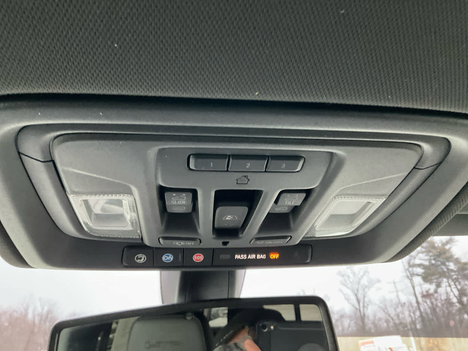 Used 2019 GMC Sierra 1500 AT4 w/ AT4 Premium Package image 32