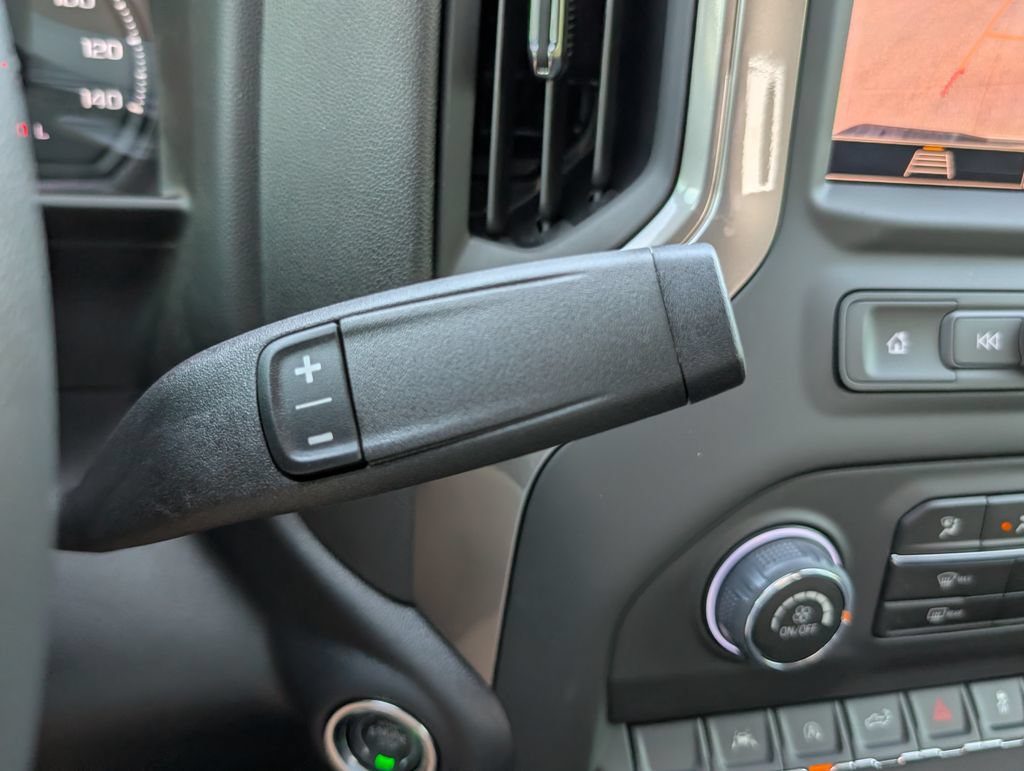 New 2026 Chevrolet Silverado 1500 Custom w/ LPO, Dark Essentials Package RWD image 20