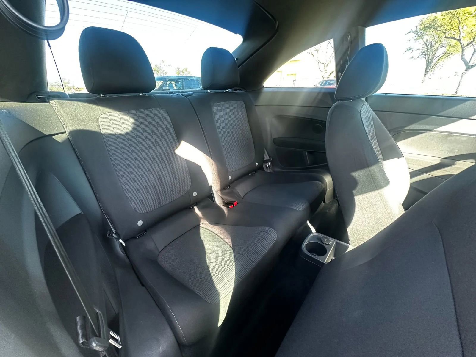 Used 2012 Volkswagen Beetle 2.5 image 9