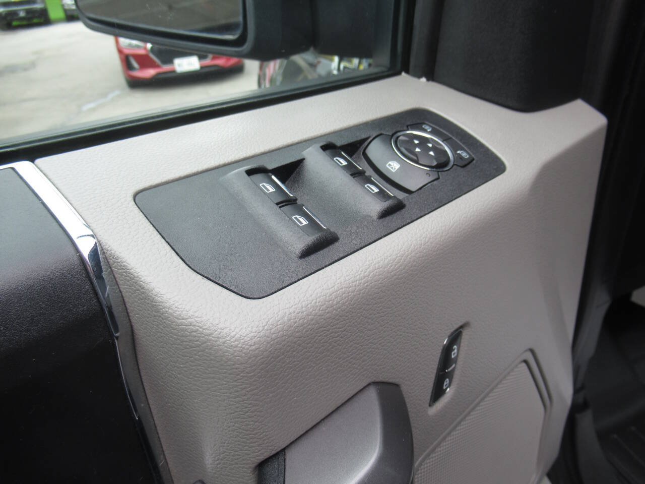 Used 2019 Ford F150 XLT AWD/4WD image 15