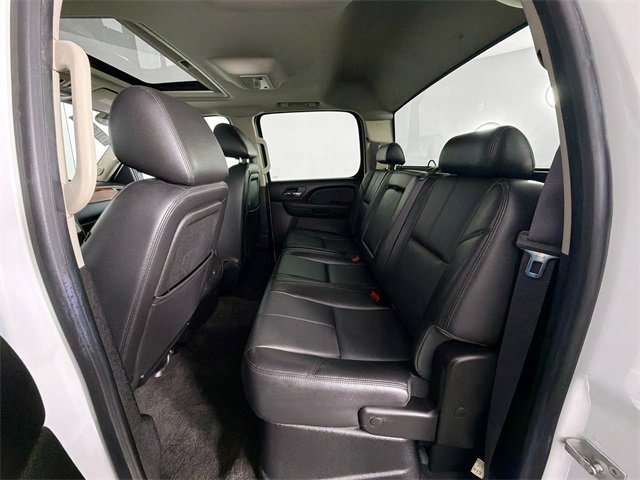 Used 2014 GMC Sierra 3500 SLT w/ SLT Convenience Package image 21