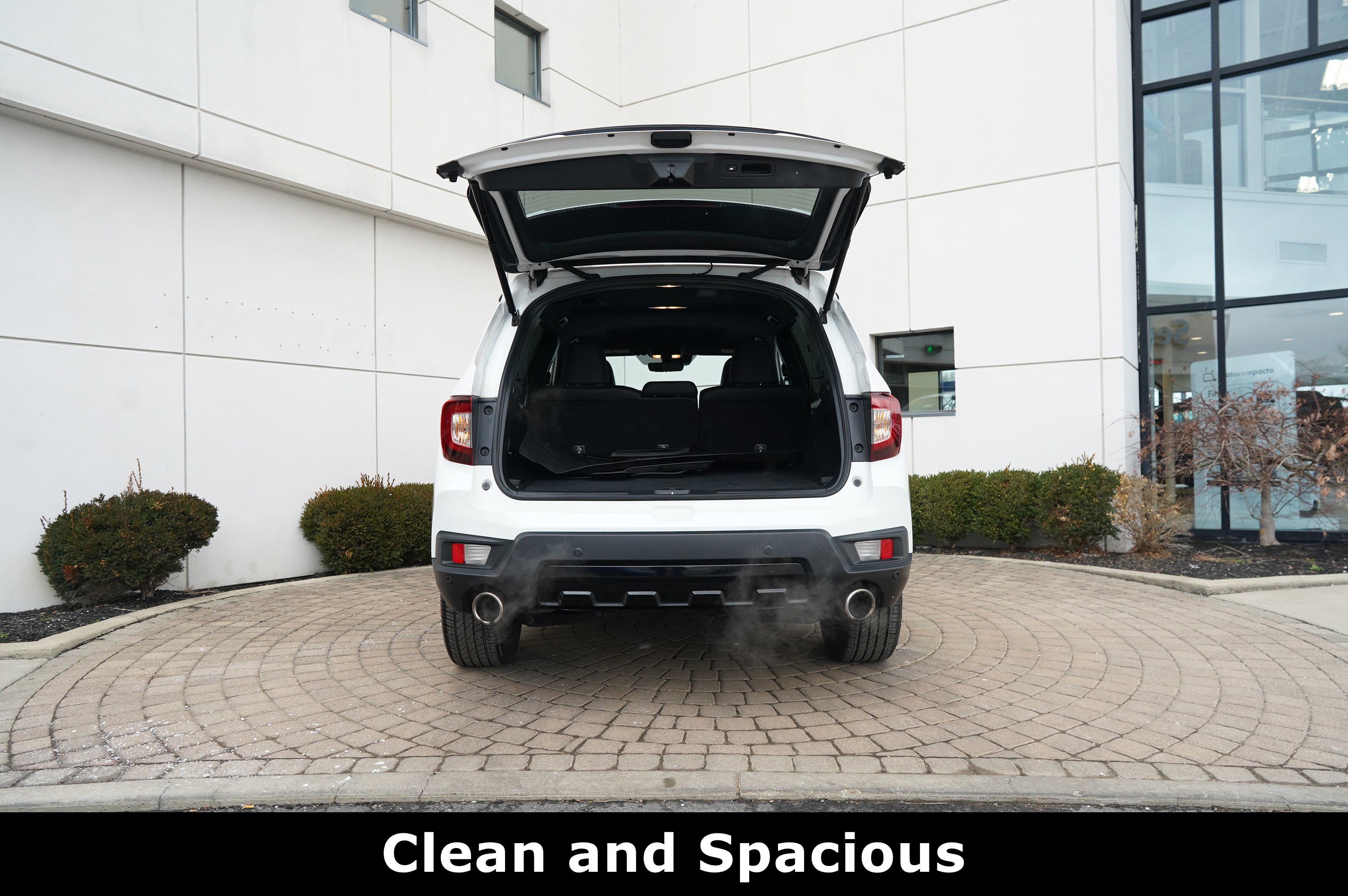 Used 2024 Honda Passport Black Edition image 16