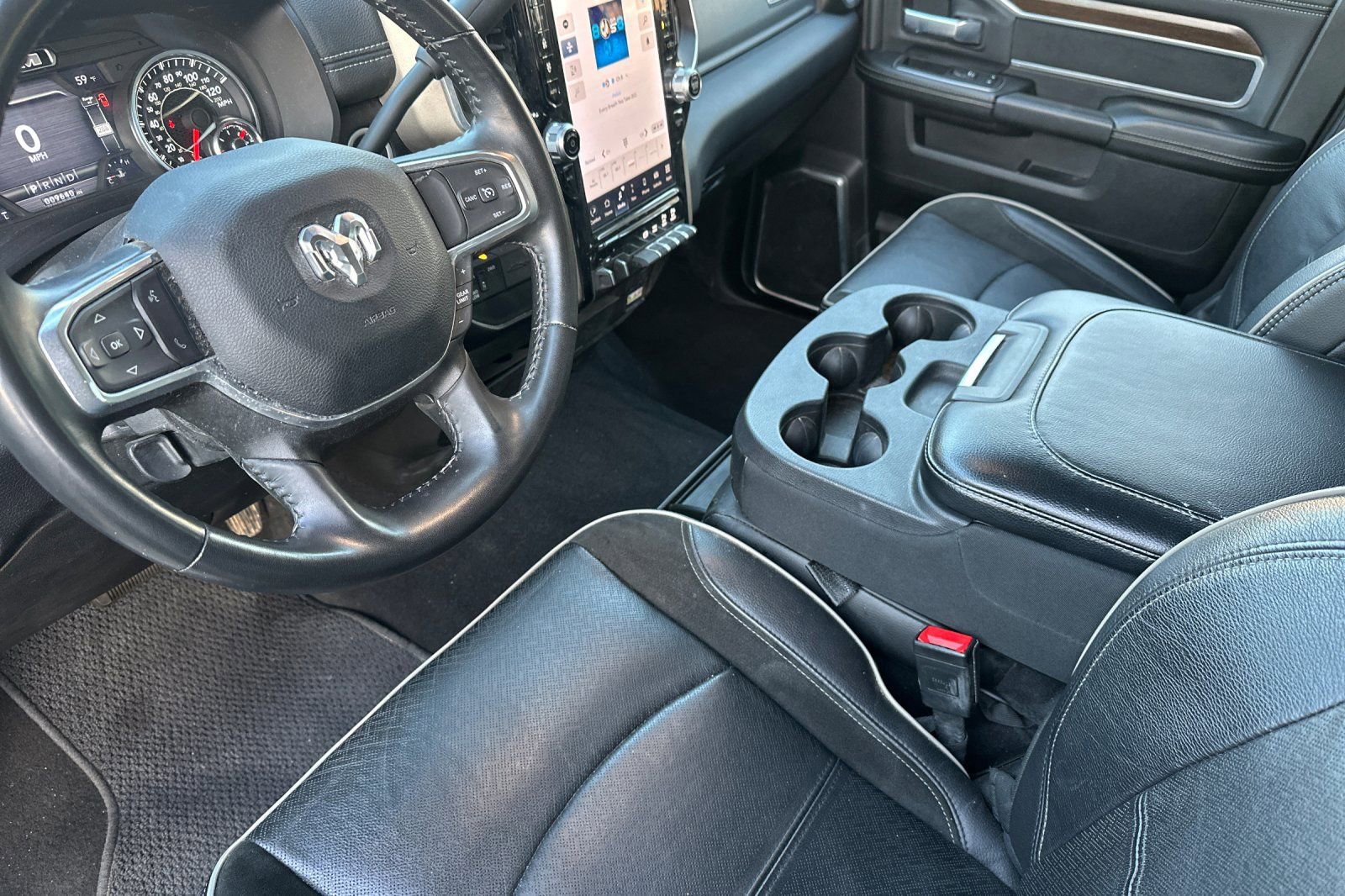 Used 2024 RAM 2500 Laramie image 10