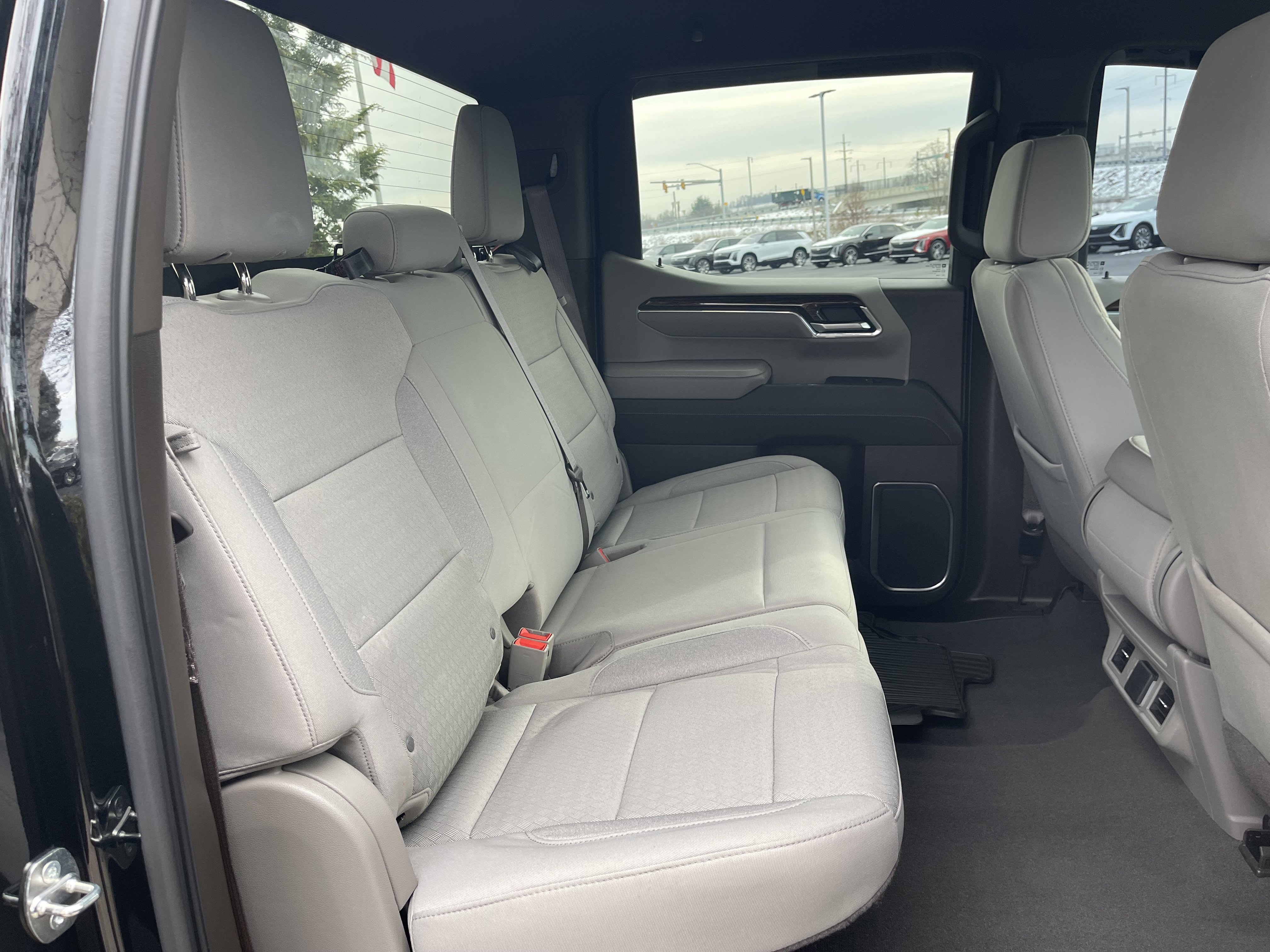 Used 2023 GMC Sierra 1500 SLE image 20