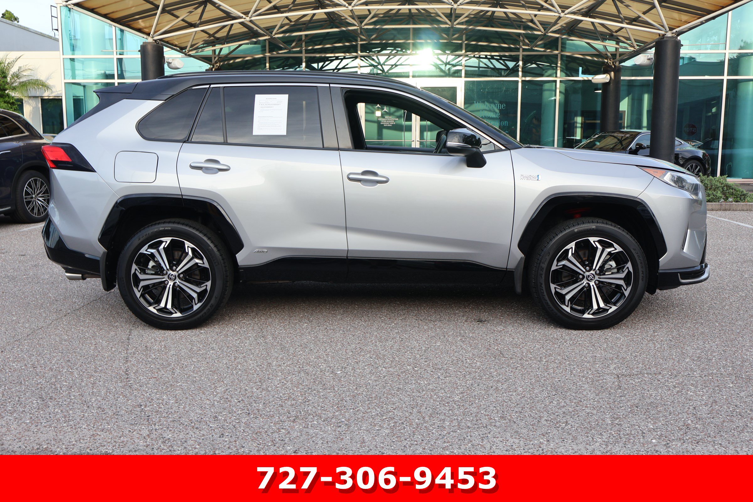 Used 2021 Toyota RAV4 XSE w/ Weather Package AWD/4WD image 12