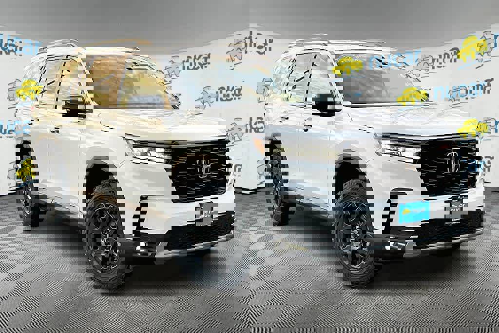 New 2025 Honda Pilot TrailSport image 1