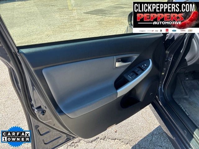 Used 2015 Toyota Prius Four FWD image 12