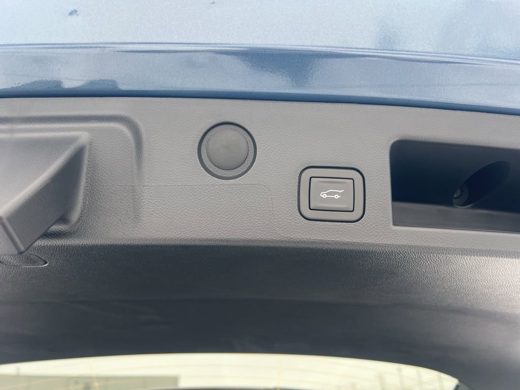 New 2026 Chevrolet Equinox LT w/ Convenience Package II image 36