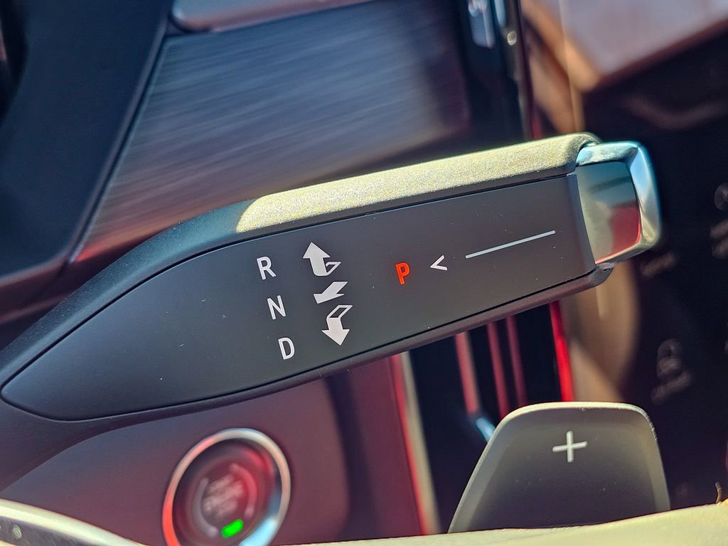 New 2026 GMC Acadia AT4 w/ Luxury Package image 19