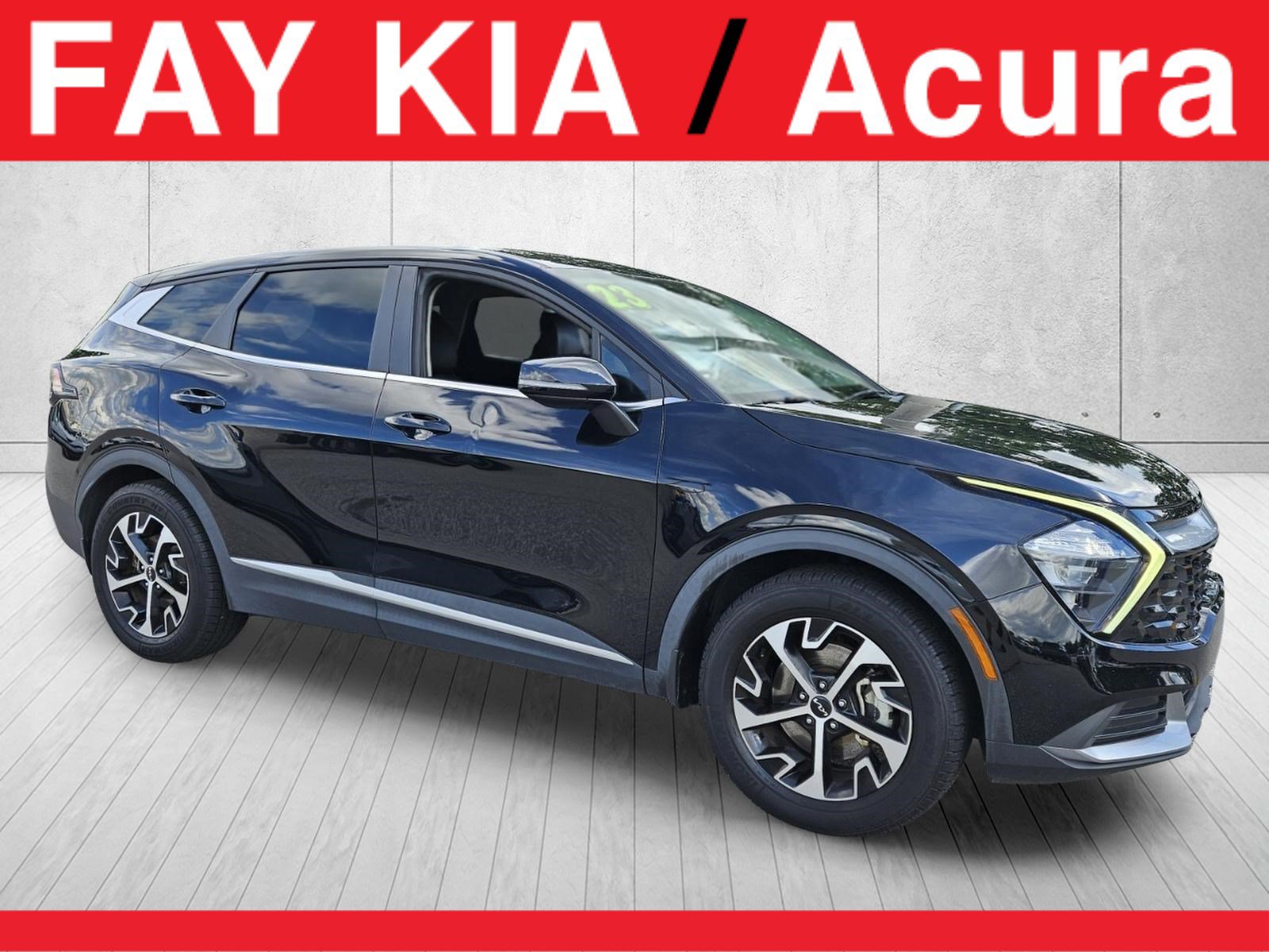 Used 2023 Kia Sportage EX FWD image 1