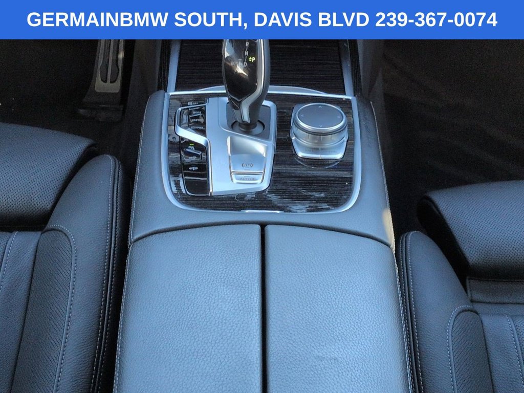 Used 2022 BMW 740i xDrive w/ M Sport Package AWD/4WD image 20