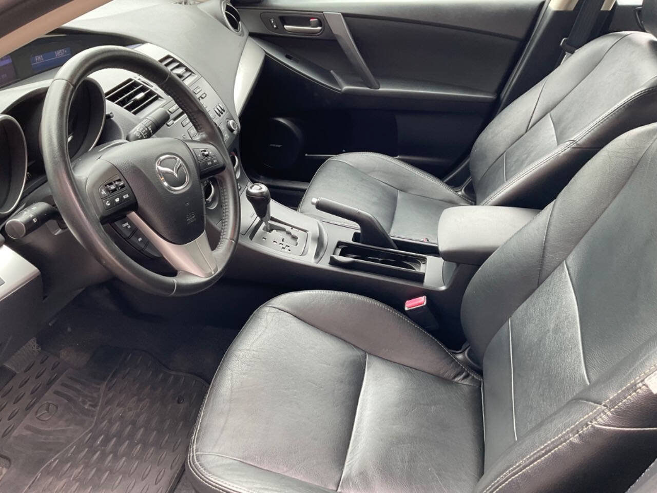 Used 2012 MAZDA MAZDA3 i Touring FWD image 5