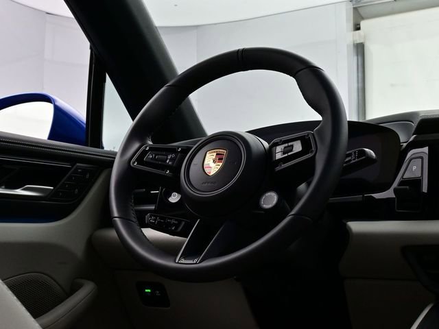 New 2026 Porsche Macan Electric RWD image 21
