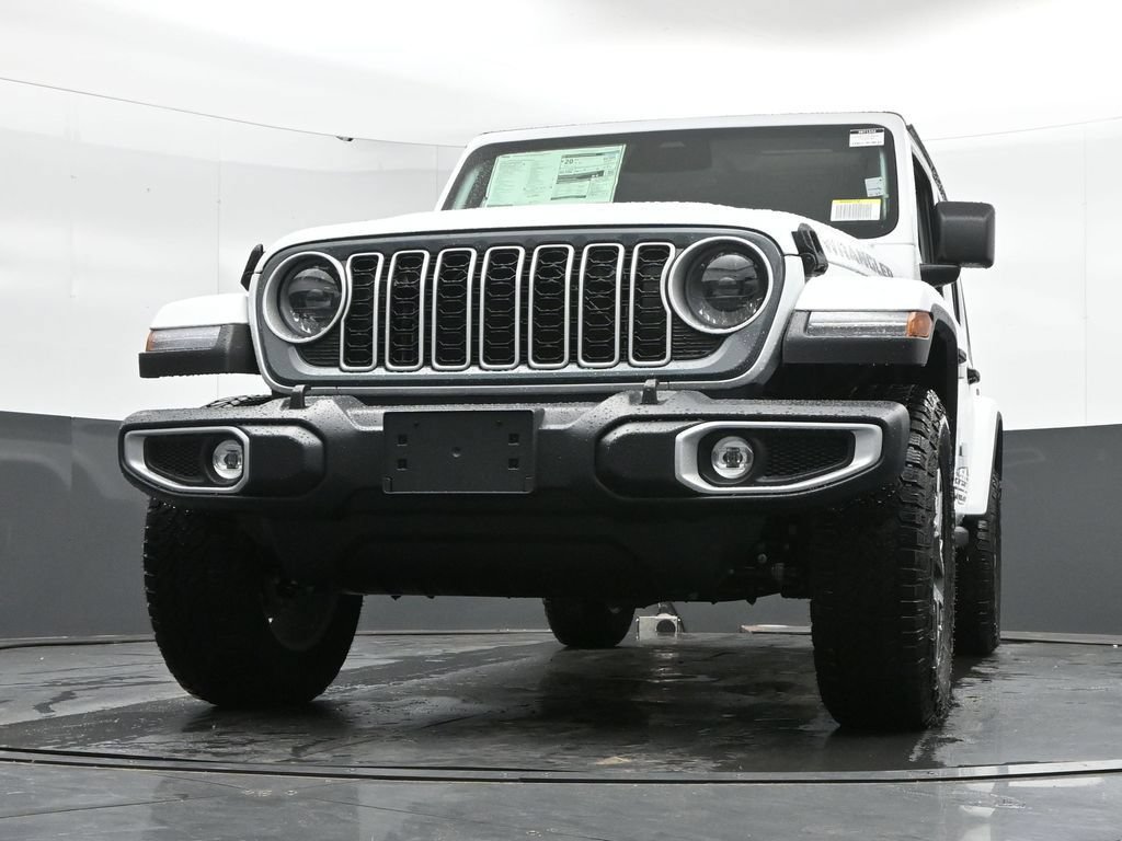 New 2026 Jeep Wrangler Unlimited Sahara w/ Rockslide Package AWD/4WD image 45
