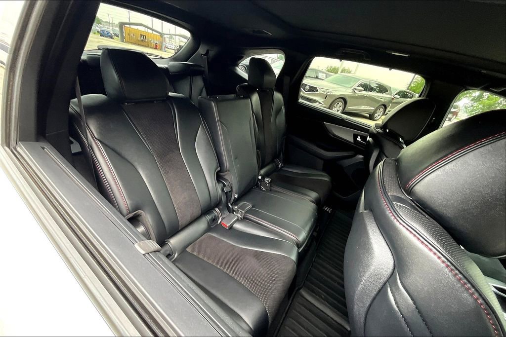 Used 2022 Acura MDX A-Spec image 39