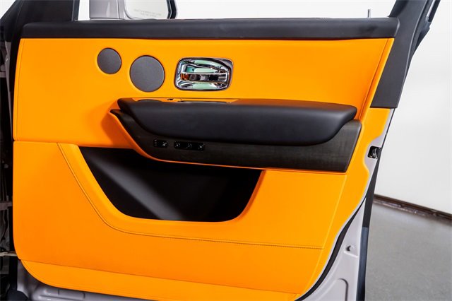 Used 2023 Rolls-Royce Cullinan image 39