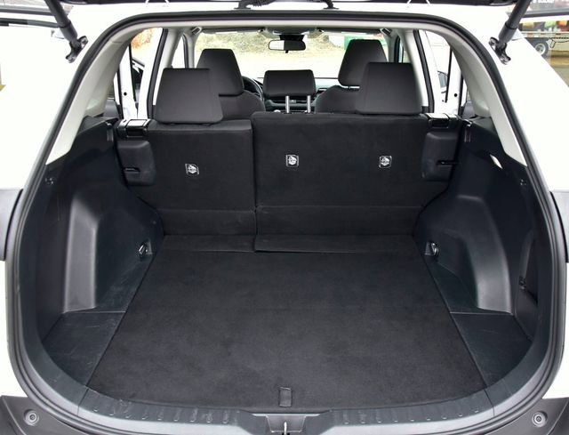 Certified 2024 Toyota RAV4 XLE w/ Convenience Package image 29