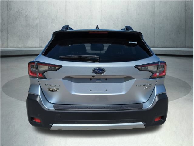 Used 2023 Subaru Outback Limited XT AWD/4WD image 5