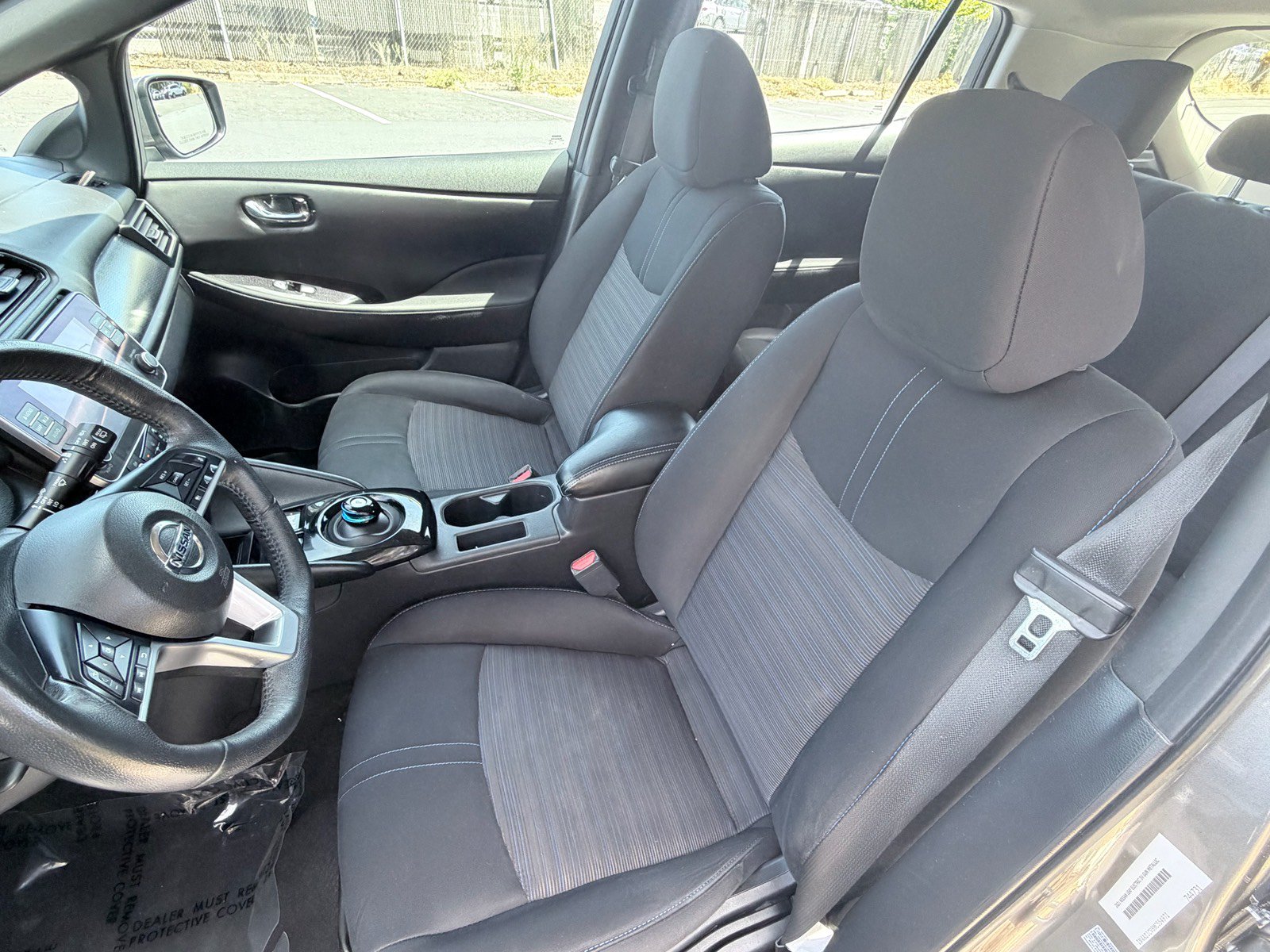 Used 2021 Nissan Leaf SV FWD image 8