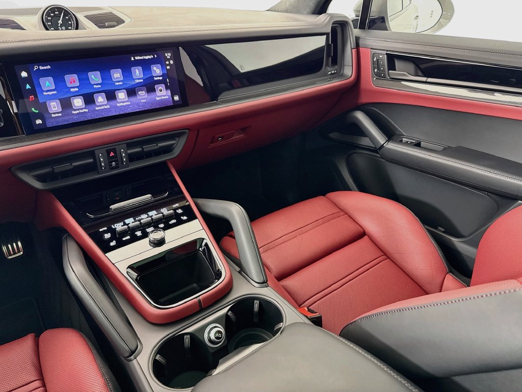 New 2026 Porsche Cayenne GTS AWD/4WD image 26