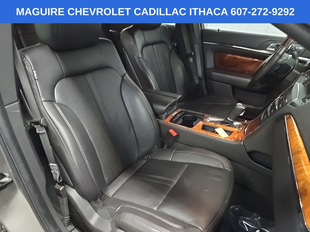 Used 2016 Lincoln MKS AWD w/ Equipment Group 201A image 15