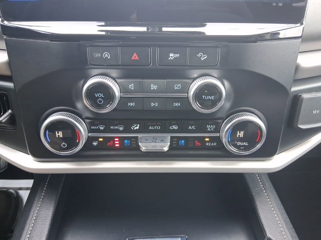 Used 2024 Ford Expedition Max XLT image 29